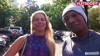Nikky Dream In Dylan Brown V Vročem Srečanju Z Velikim Črnim Tičem S Češko Najstnico