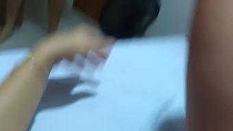 Муж Чисти Женину Пичку Устима Након Тројке Рогоње.