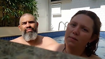 A Thrill-Seeker'S Paradise: Orgy, Swing Parties, And 3somes